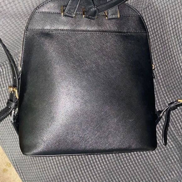 MICHAEL KORS Cindy Large Saffiano Leather Backpack Black - Picture 5 of 13